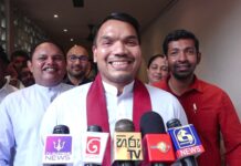 “ஏழைகளுக்கு வரி விதித்து, செல்வந்தர்களுக்கு நிவாரணமளிக்கும் பட்ஜெட் – நாமல் விசனம்!