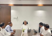 மக்கள் குரல் அமைப்பி பிரதிநிதிகள் முன்னாள் ஜனாதிபதி ரணில் விக்ரமசிங்கவுடன் சந்திப்பு!